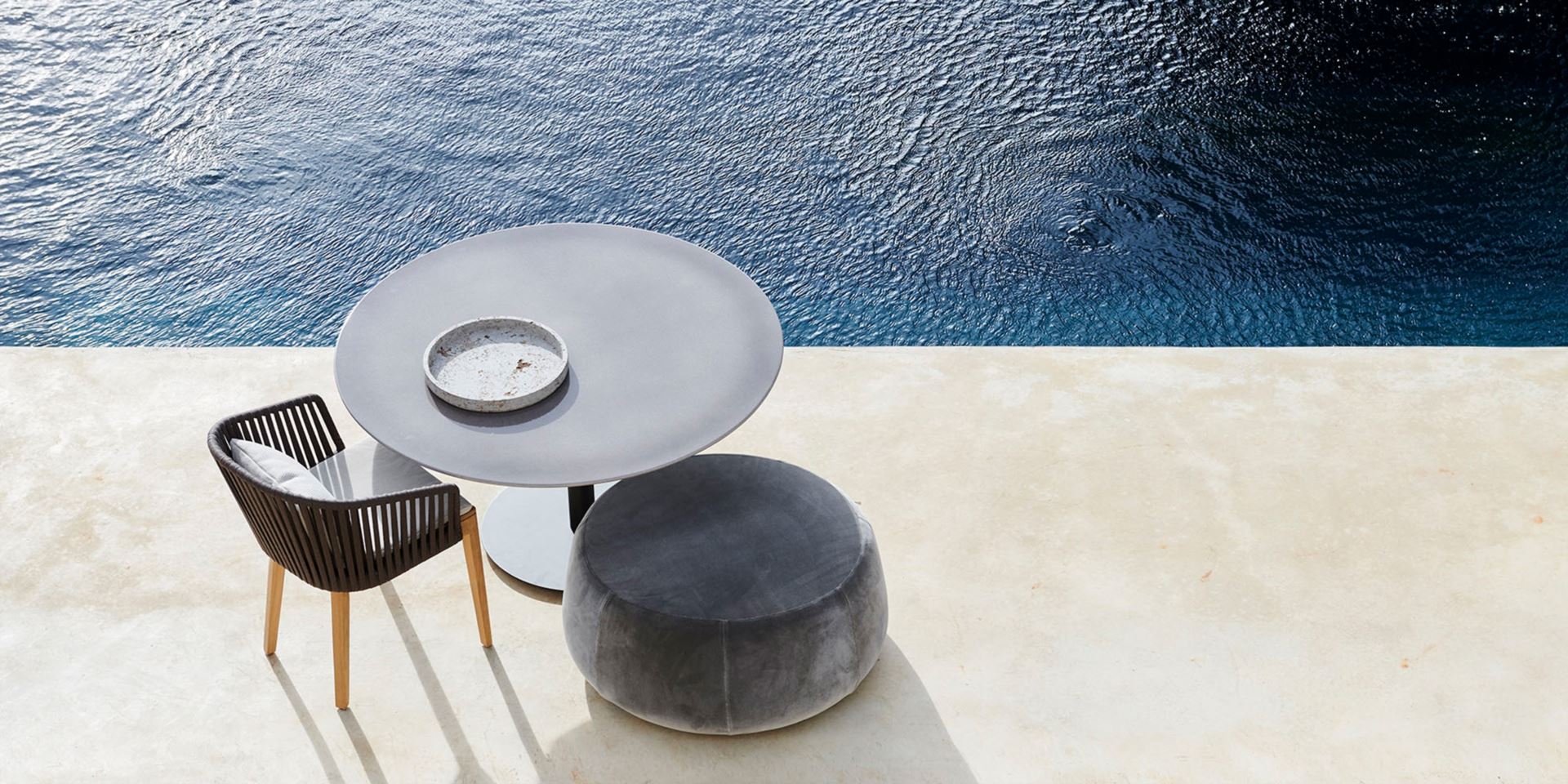 ranieri-table-top