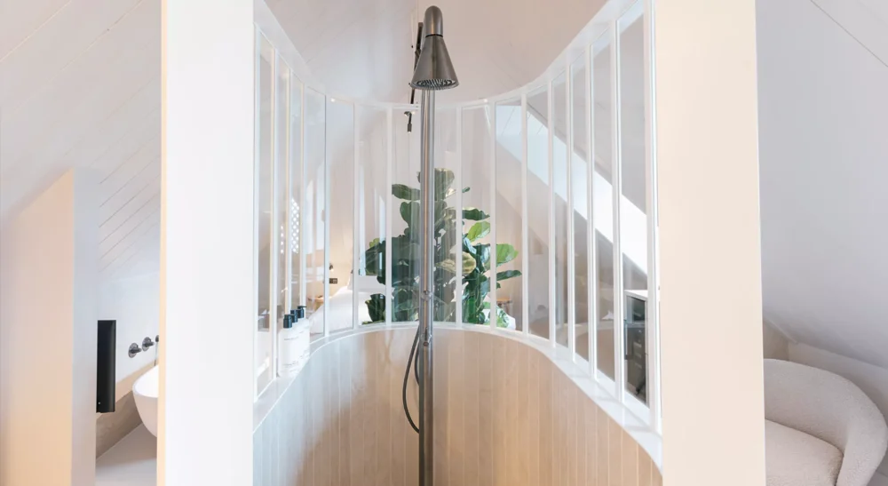 JEE-O Cone Shower 02