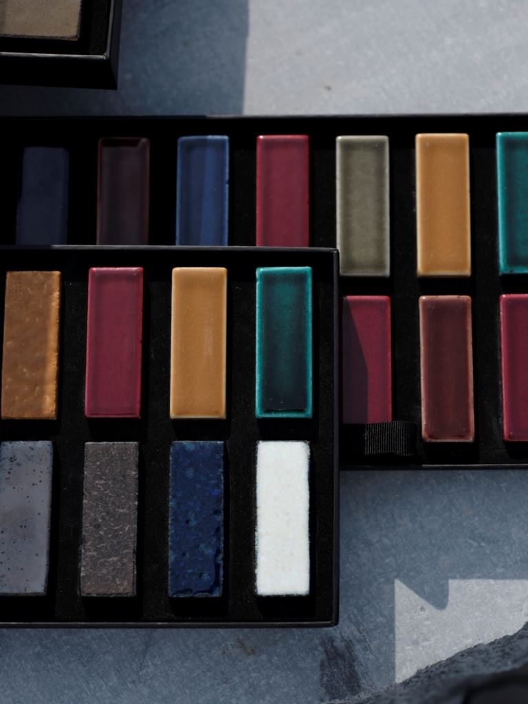 Ranieri lava stone glaze colour sample collection — full palette of glazed finishes
